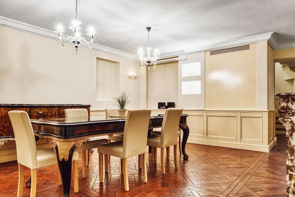Luxury 4 Bedrooms Apartment Μιλάνο
